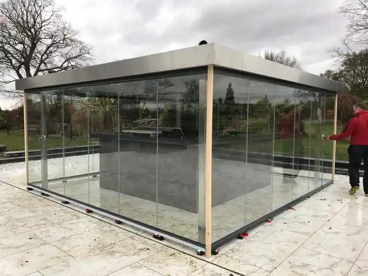 Frameless glass sliding patio doors offering panoramic views