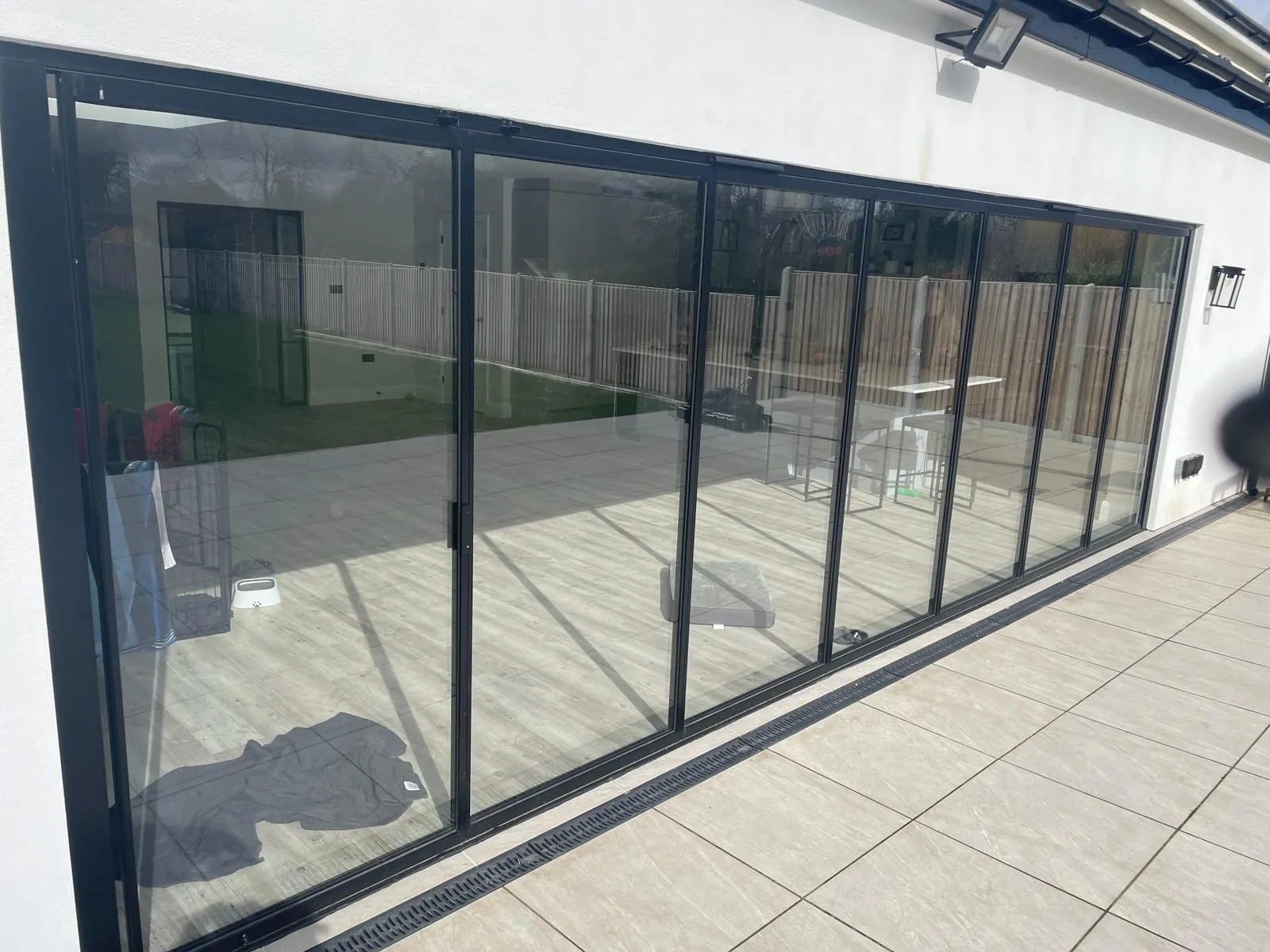 Frameless slide and turn patio doors