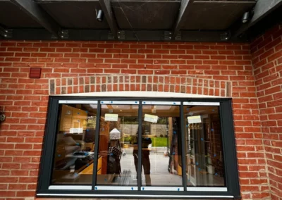 Ultra slim frame bifold windows