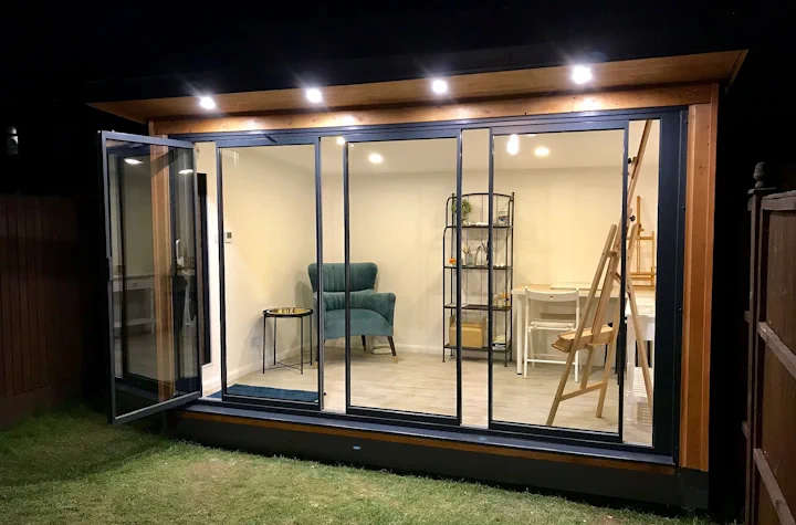 Bi folding summerhouse doors