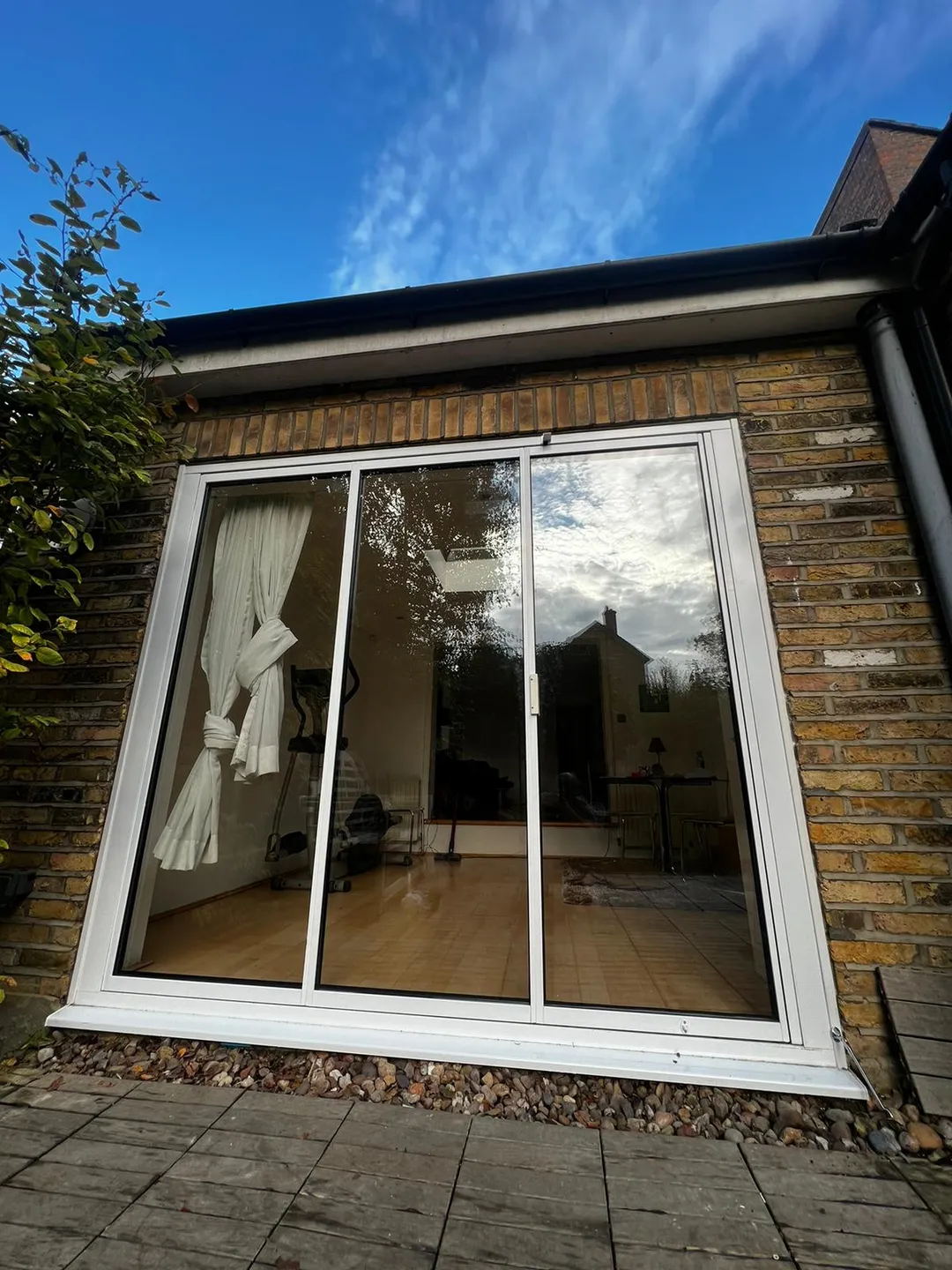 white aluminium patio doors