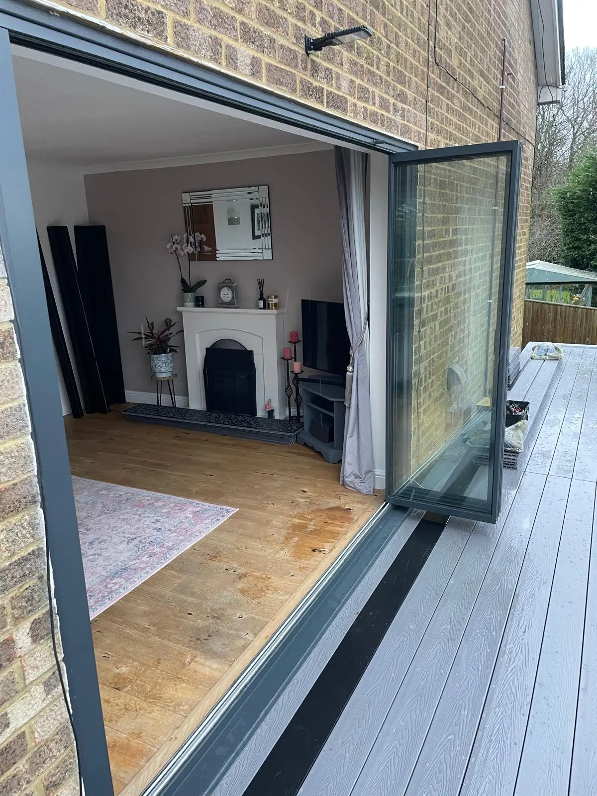 flush folding doors